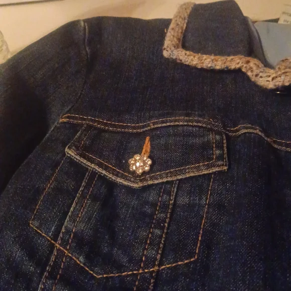 Cache Jacket - Picture 10 of 13